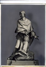 Statua di Ignazio Carrocci canonico