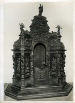 Confessionale in legno scolpito 1692